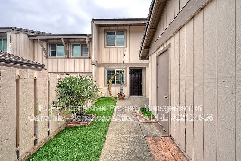 11412 Florindo Rd photo 5