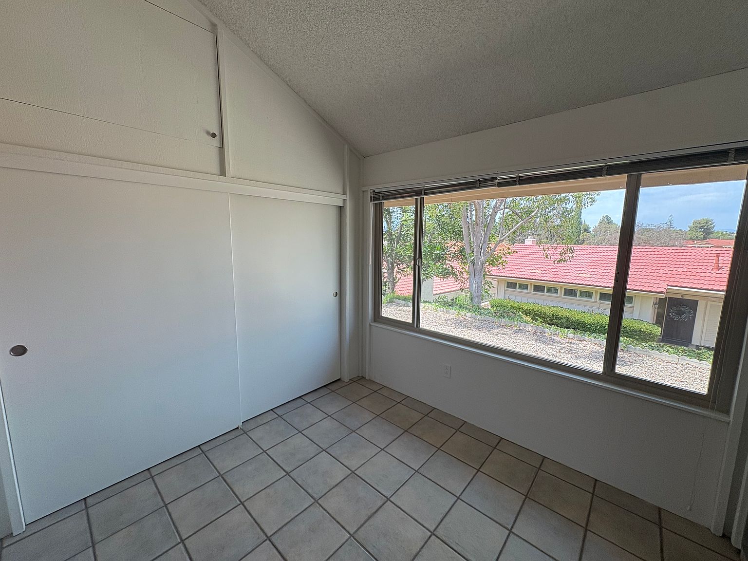 17463 Plaza Abierto photo 4