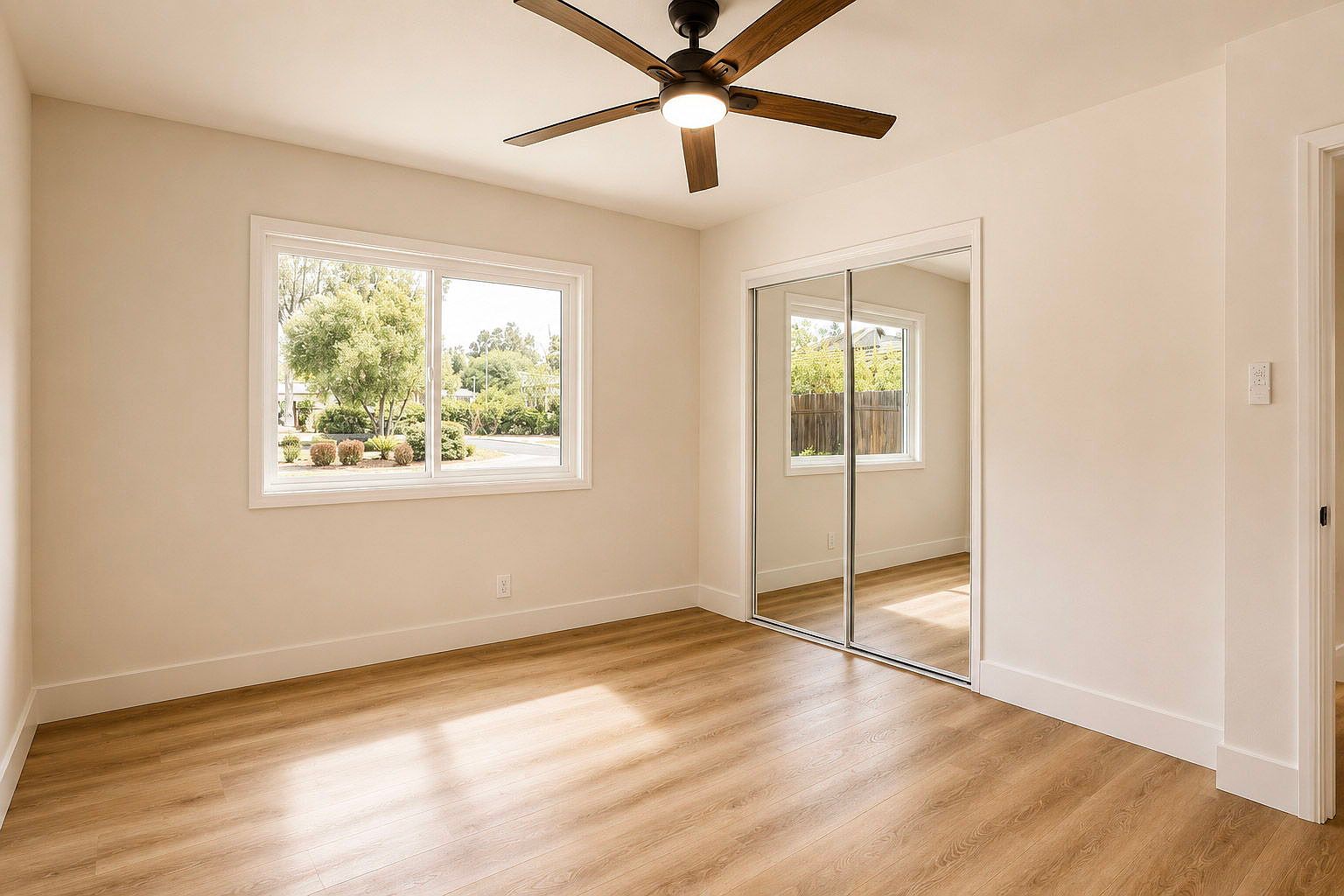 16716 Martincoit Rd photo 4