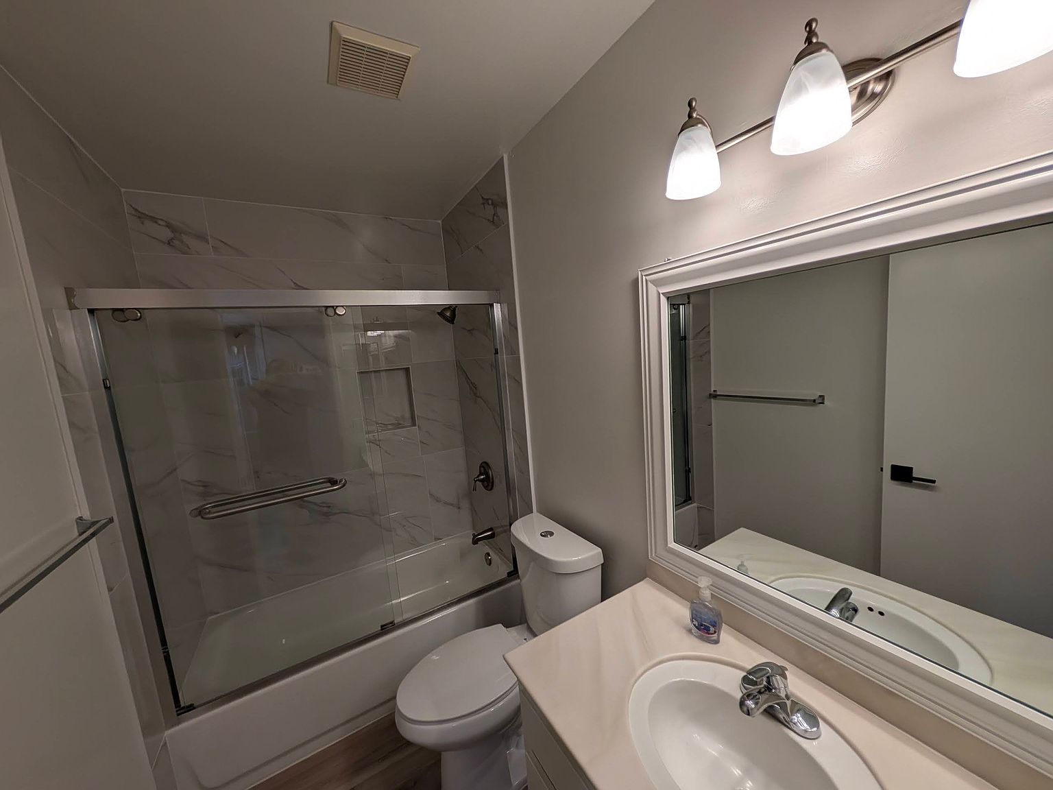 12801 Oakfield Way photo 4