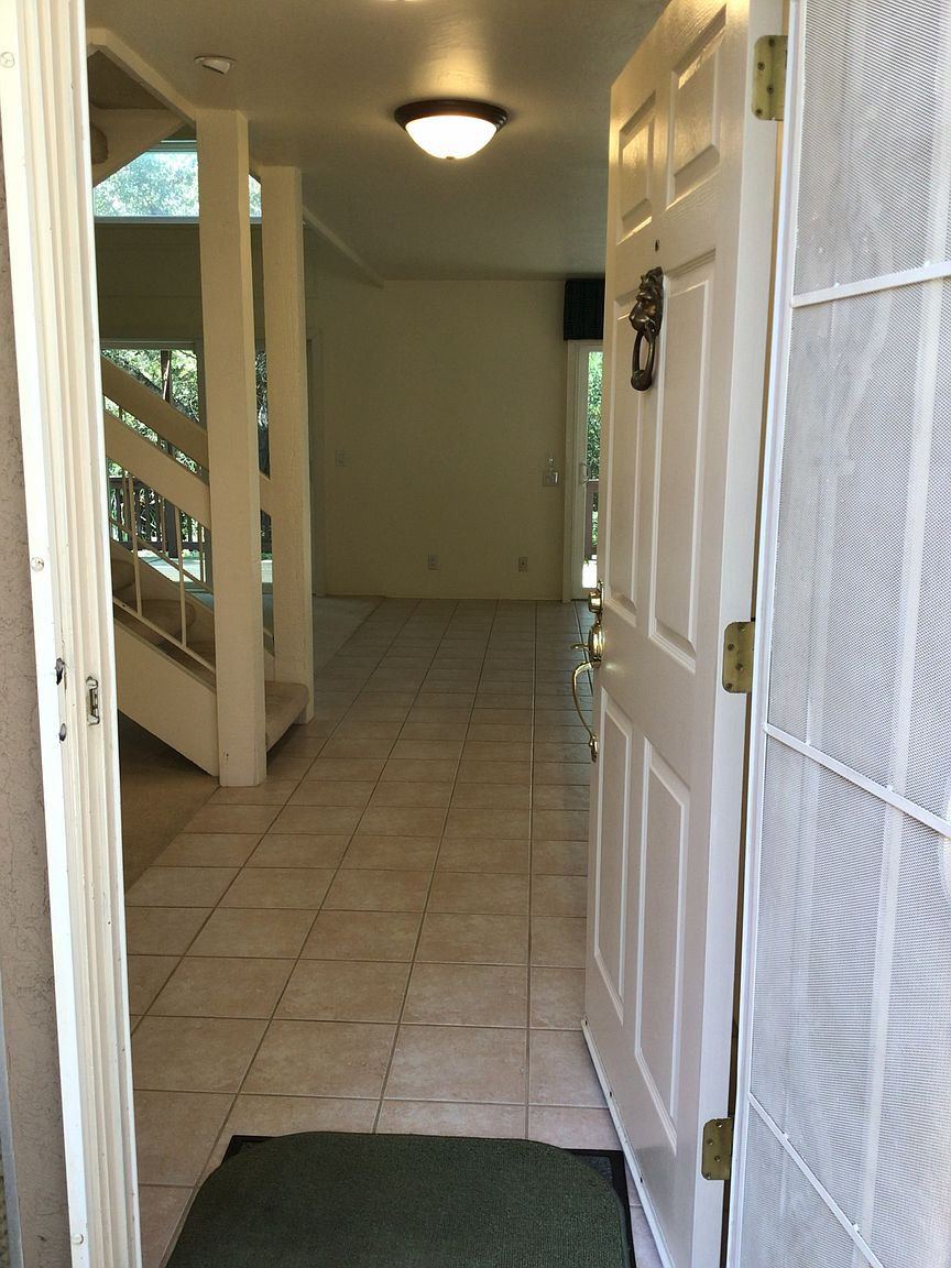 23979 Green Haven Ln photo 2