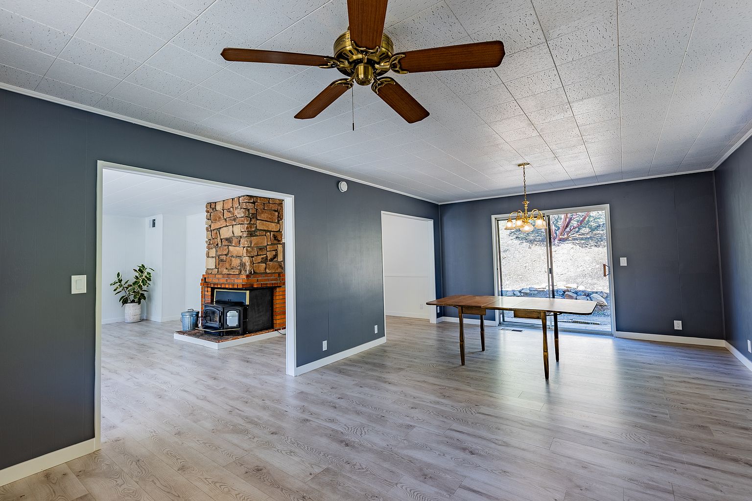3227 Salton Vista Dr photo 4