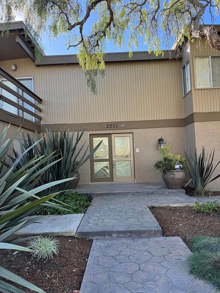 2511 El Amigo Rd photo 3