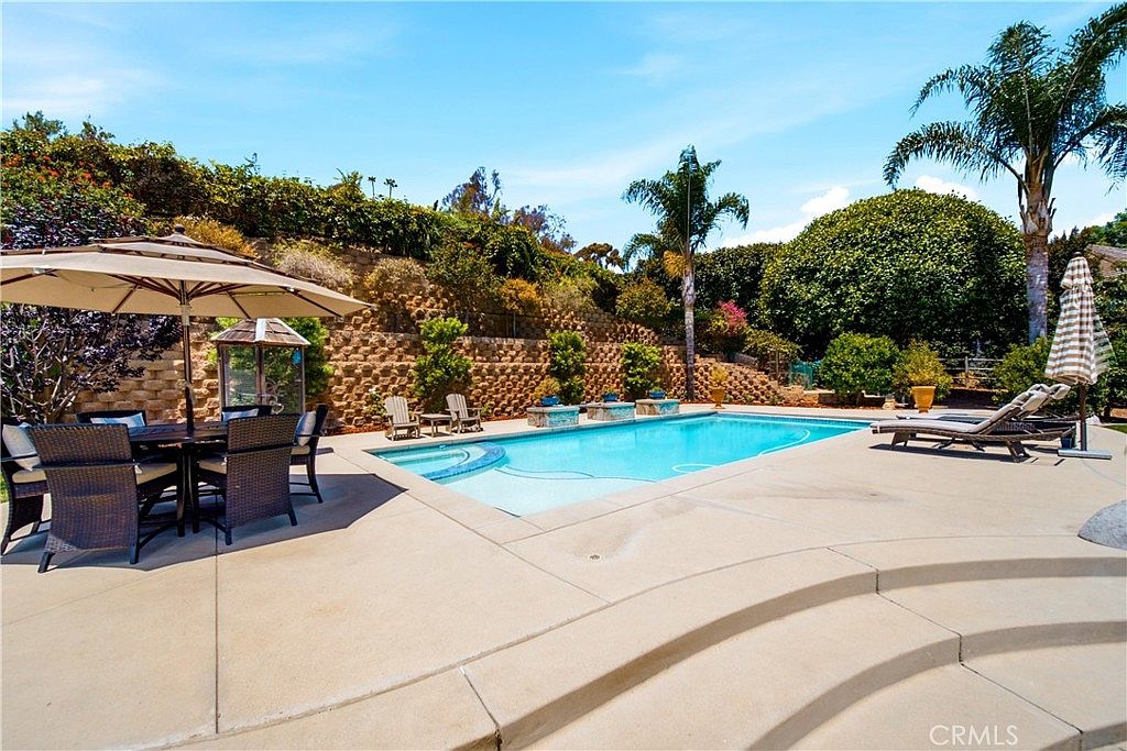 15159 Rancho Real photo 2