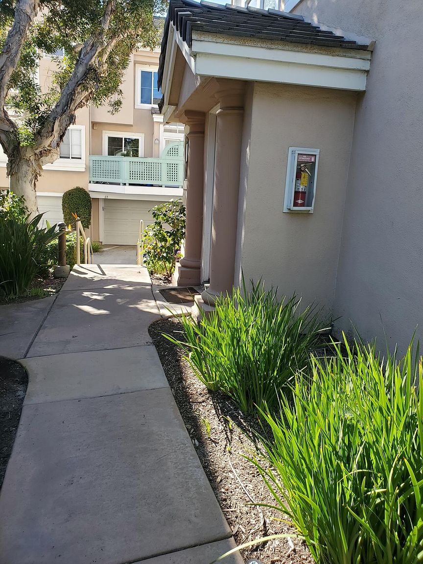 12940 Carmel Creek Rd photo 3