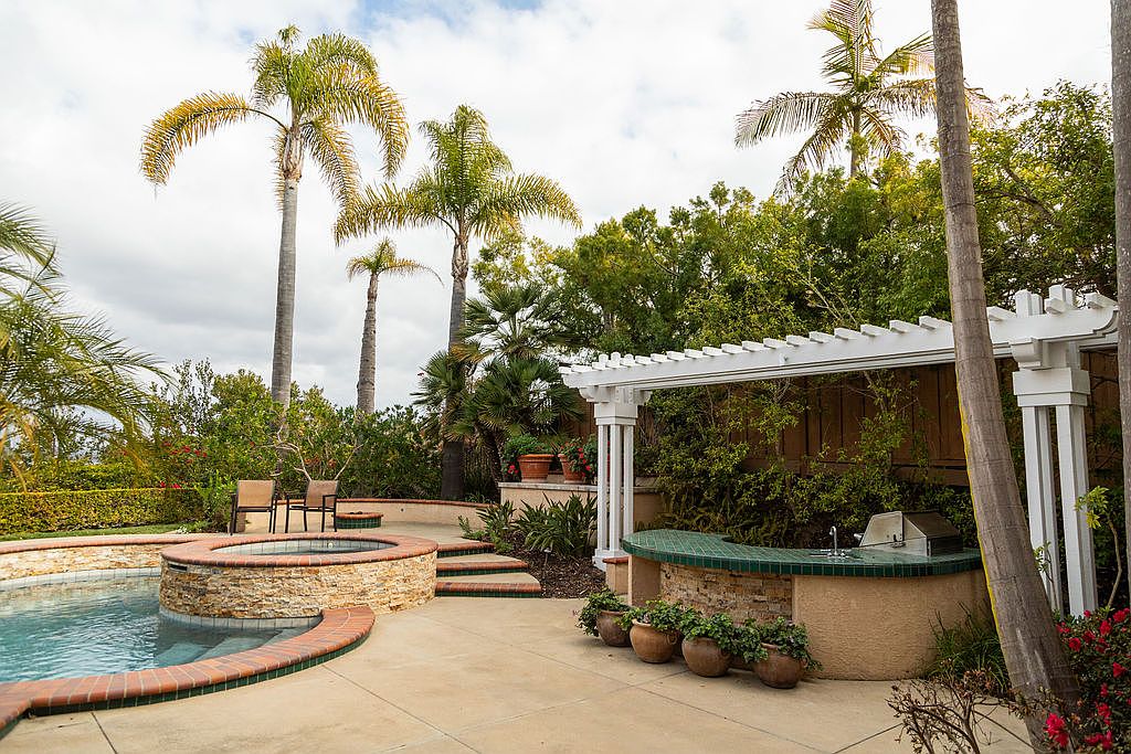 13413 Wyngate Point photo 4