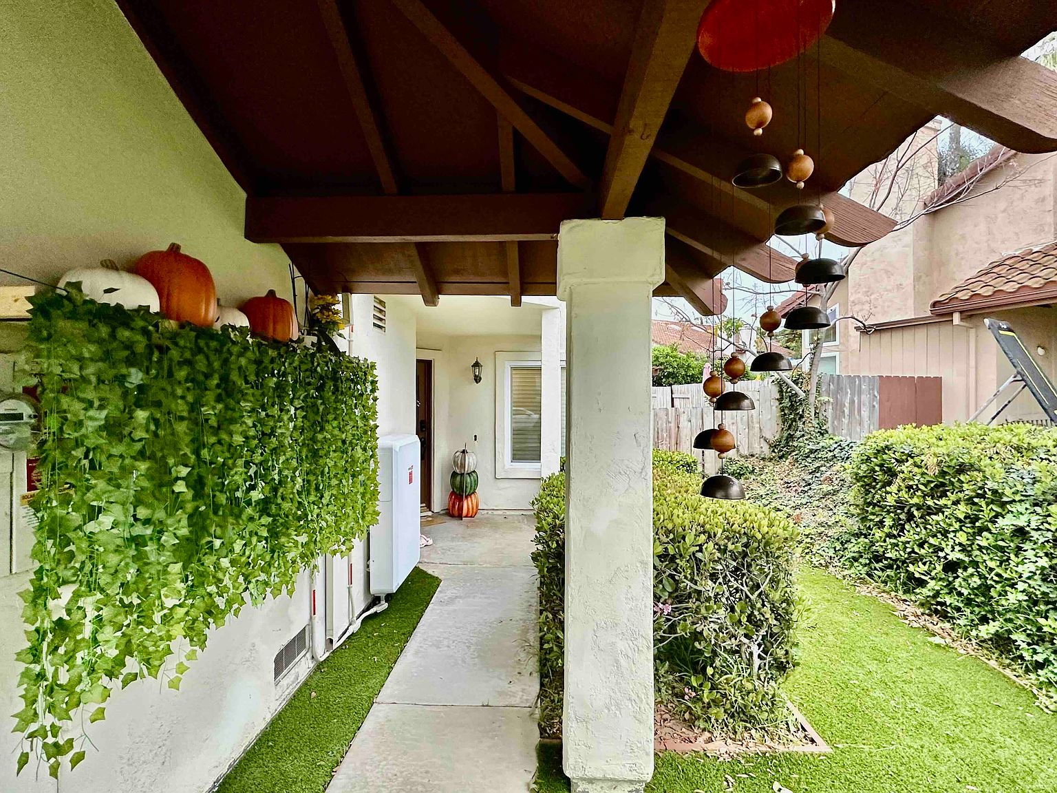 12651 Sarsaparilla St photo 2