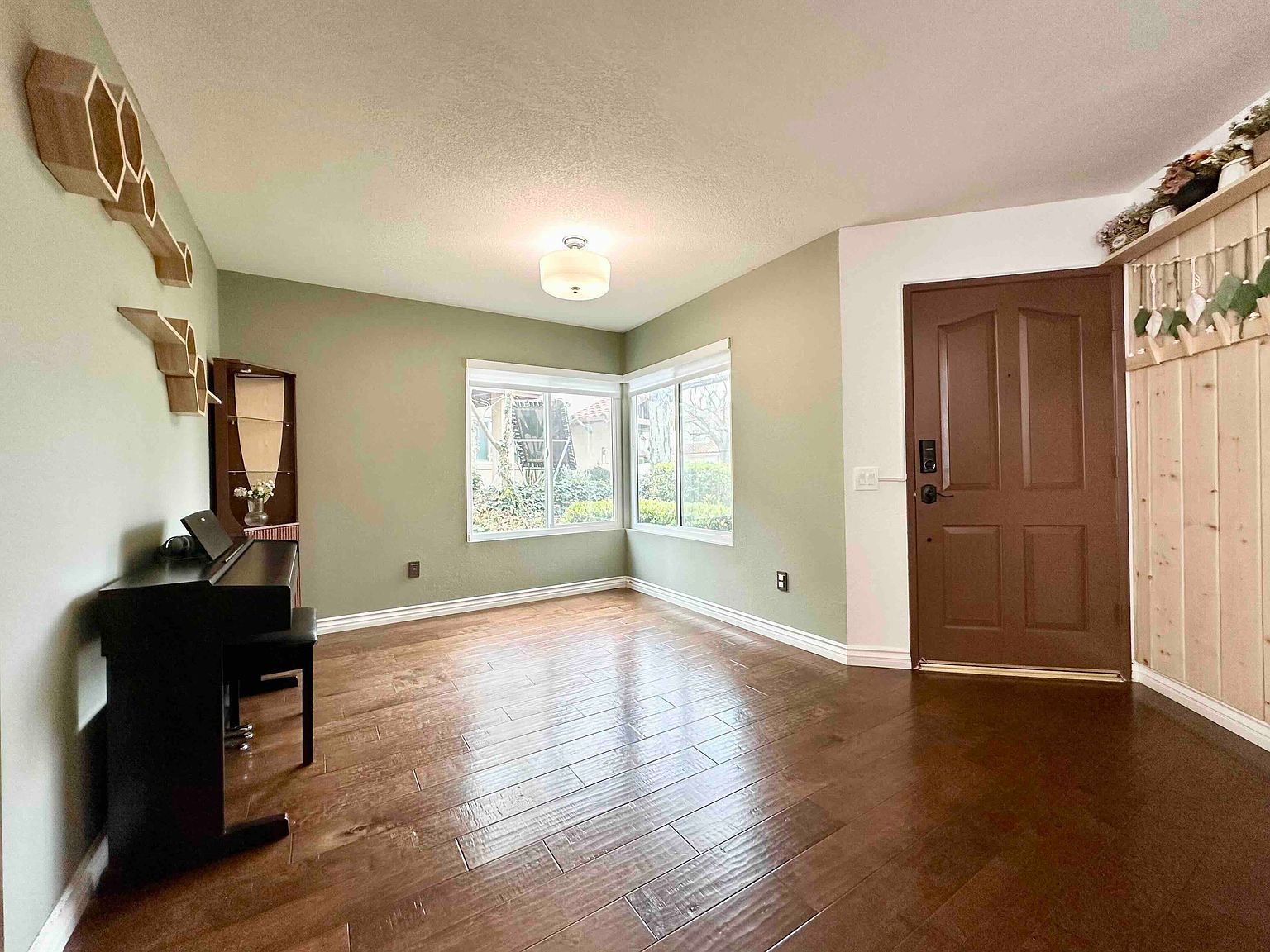 12651 Sarsaparilla St photo 3