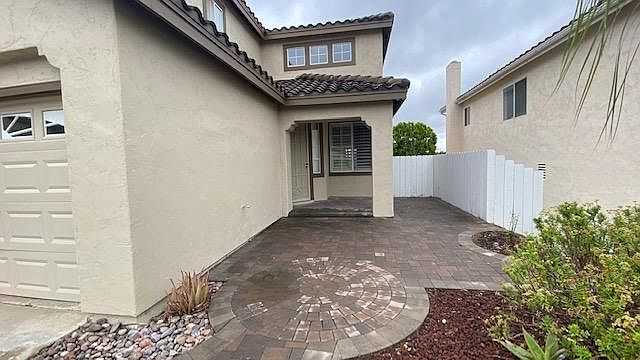 8939 Adobe Bluffs Dr photo 5