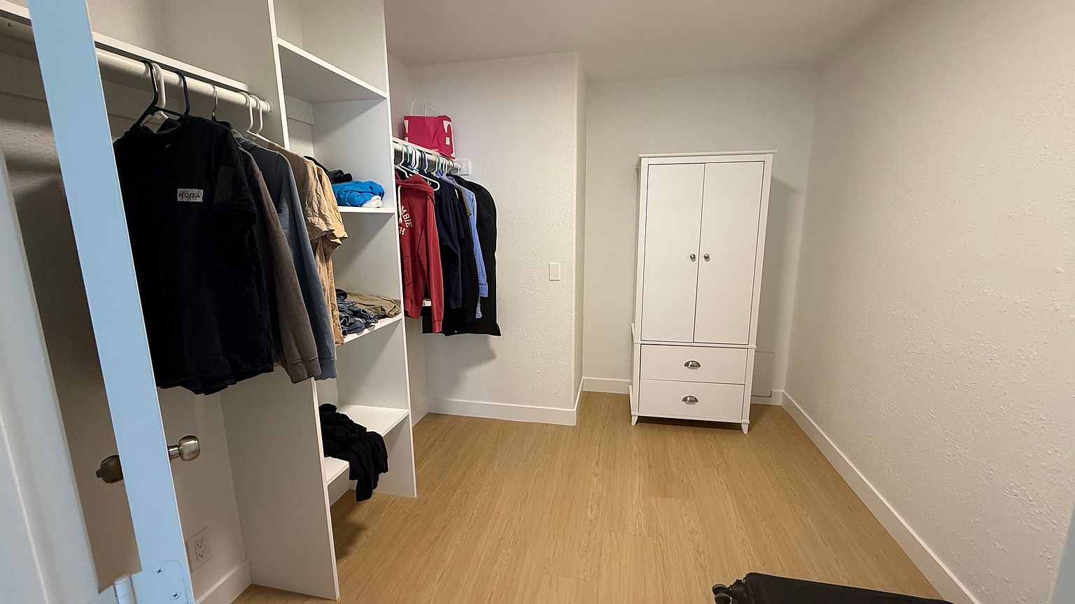 8207 Calle Calzada photo 3