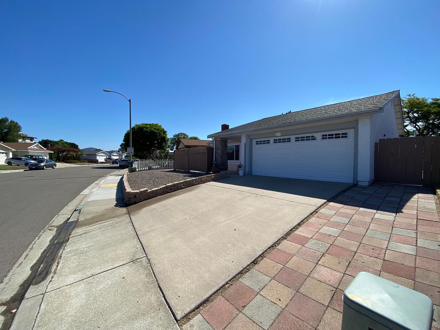 8425 Menkar Rd photo 2