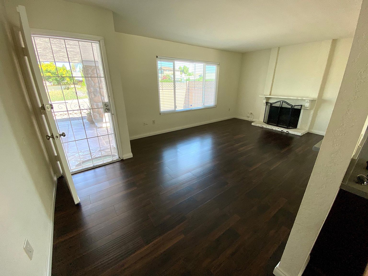 8425 Menkar Rd photo 4