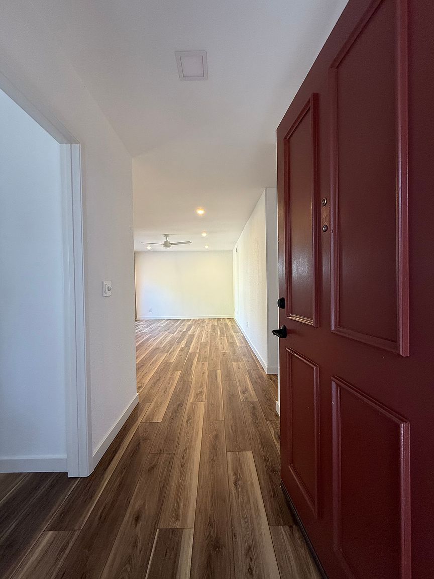 8409 Summerdale Rd photo 2