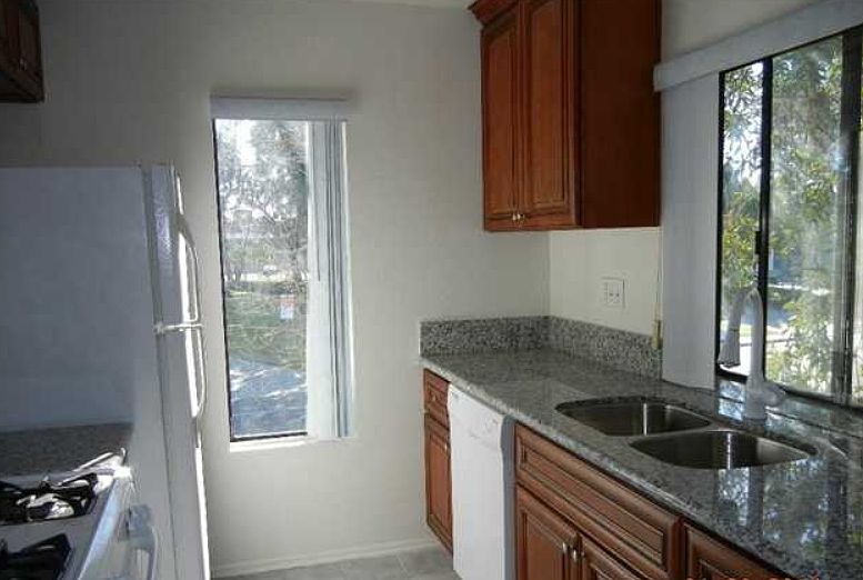 8444 New Salem St photo 5