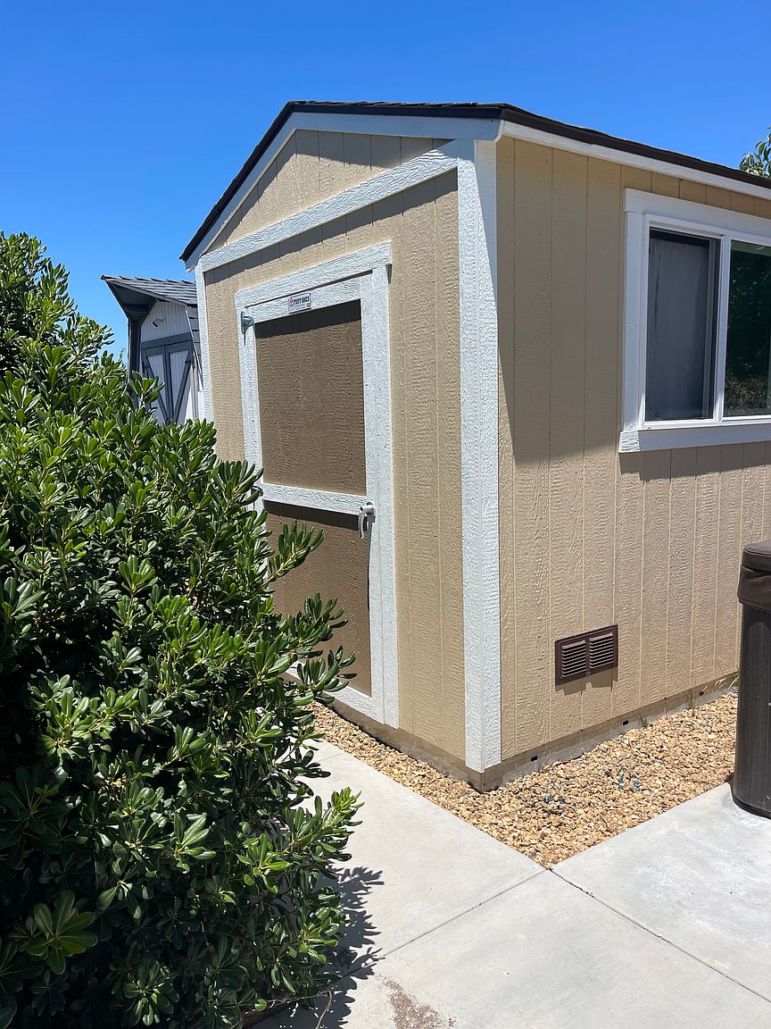 10429 Calico Cir photo 4