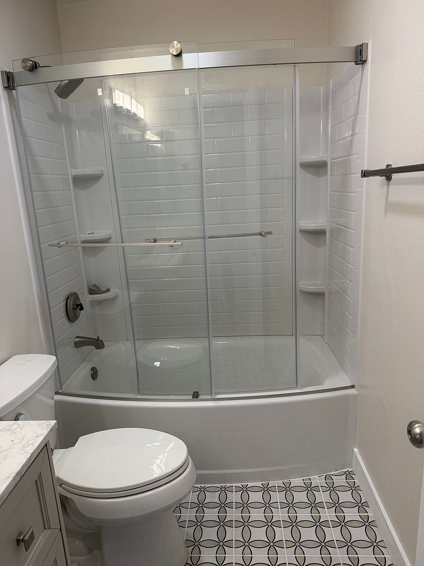 10516 Giffin Way photo 5