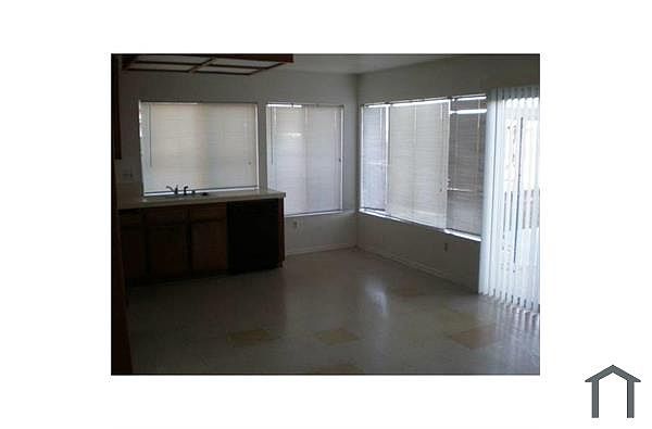 7681 Dancy Rd photo 3