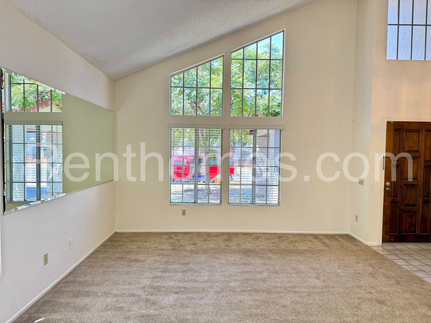 10515 Carrington Dr photo 4