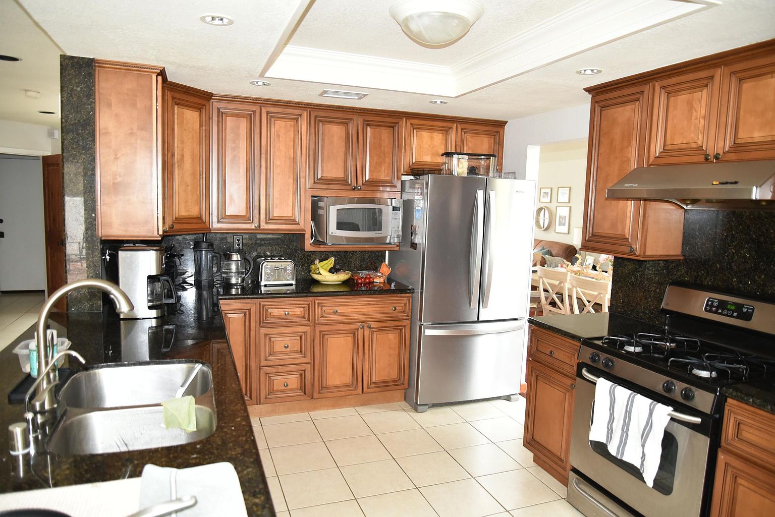 9472 Maler Rd photo 3