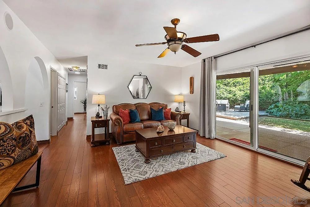 15404 Nawa Ct photo 5
