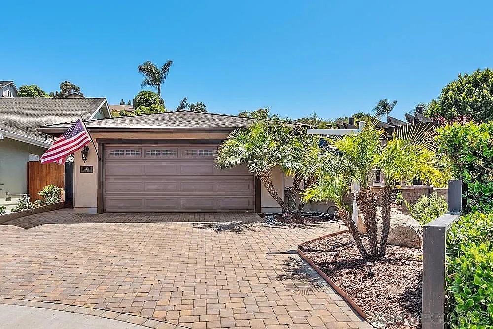 15404 Nawa Ct photo 2