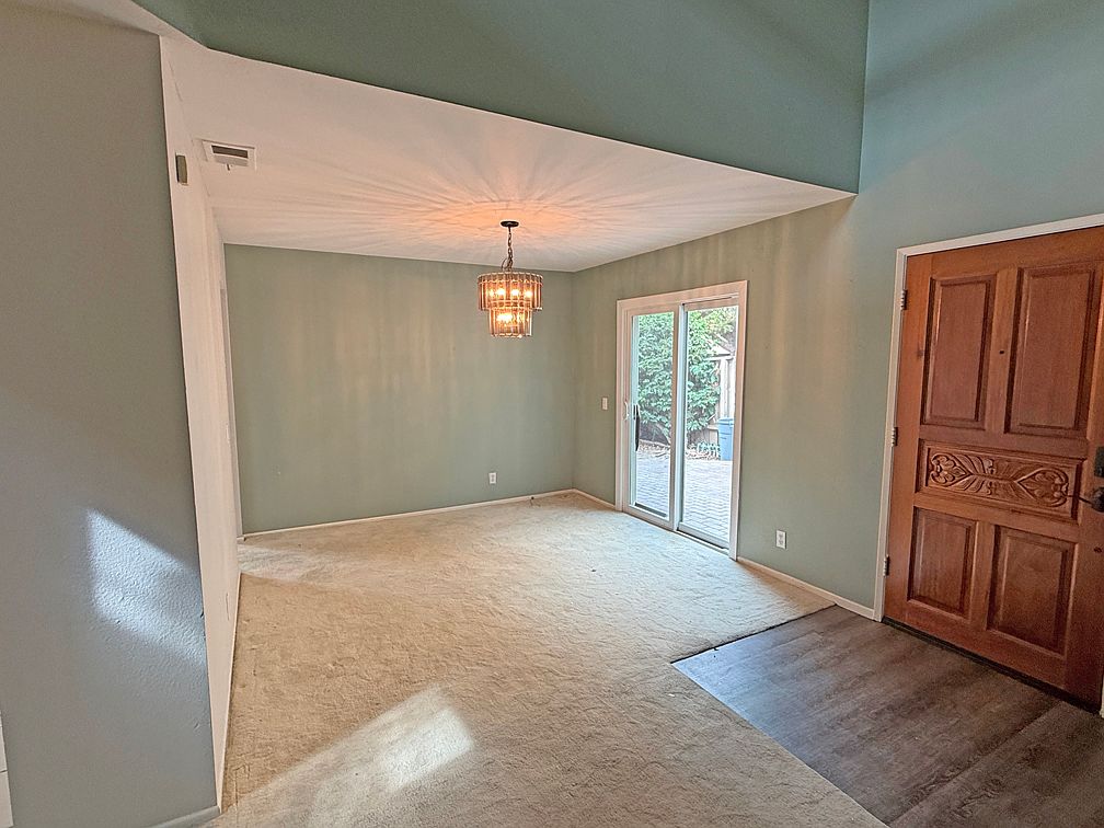 11225 Sunnydale Ct photo 4