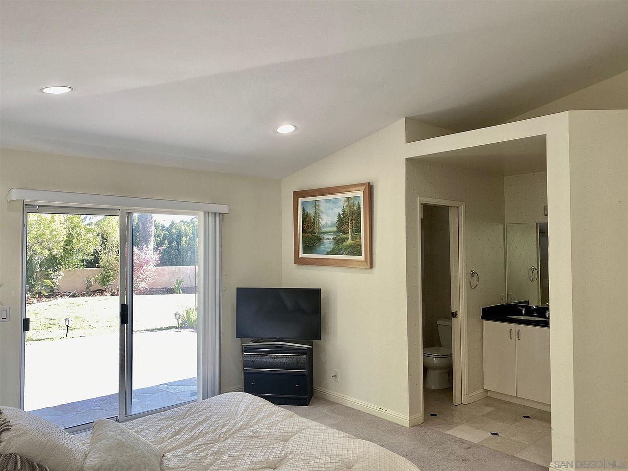 15976 Camino Codorniz photo 3