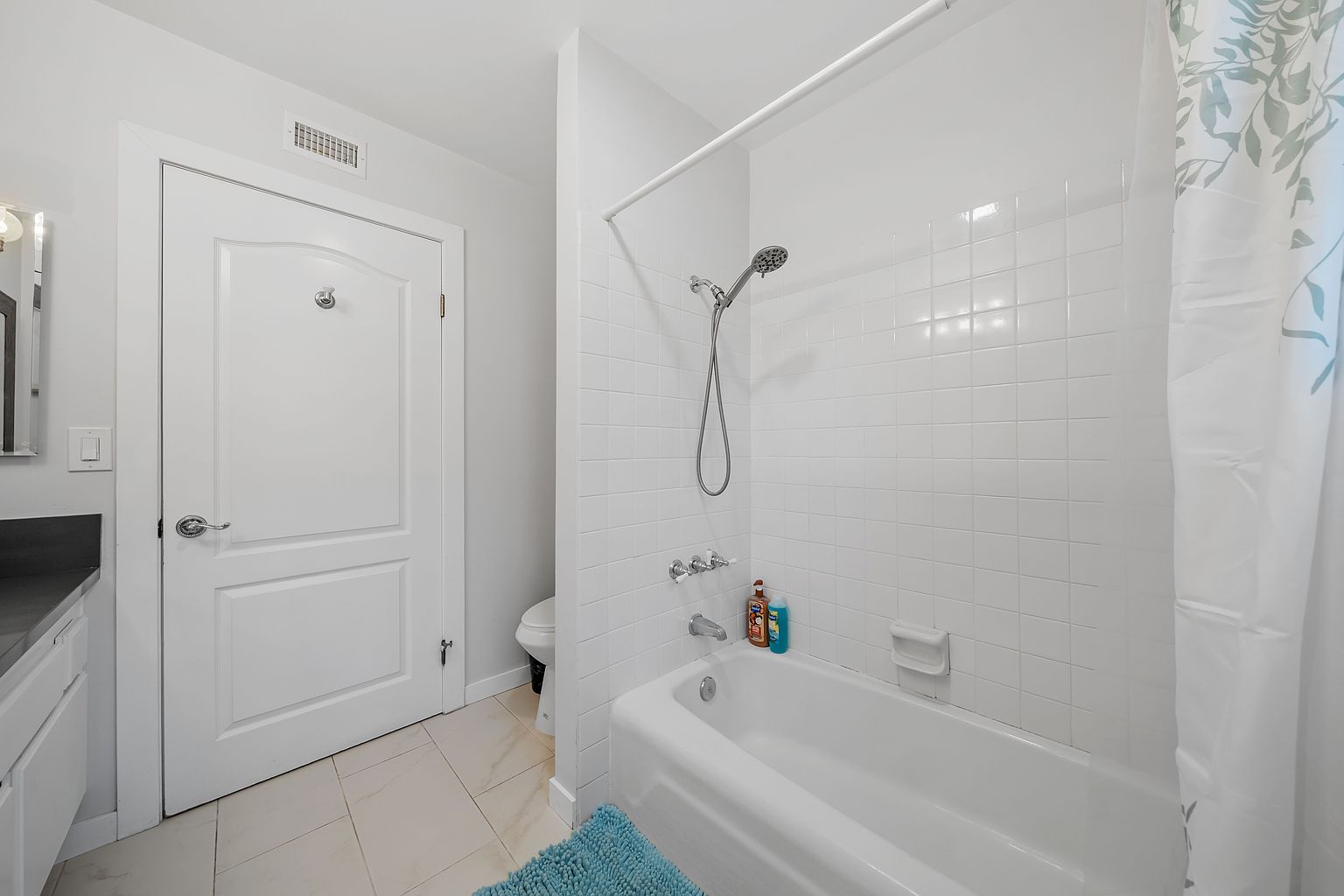 9737 Benavente Pl photo 2