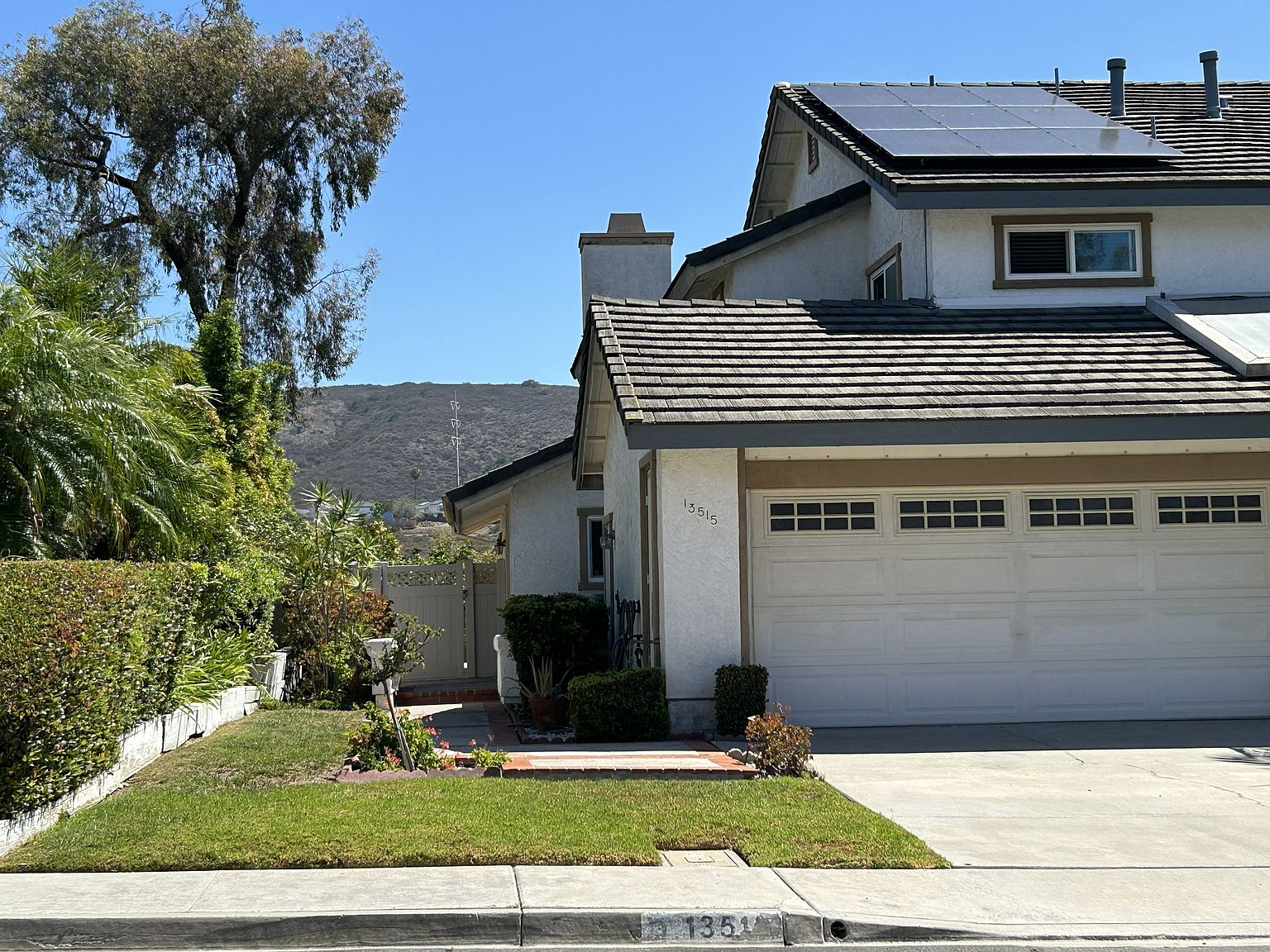 13515 Grain Ln photo 2