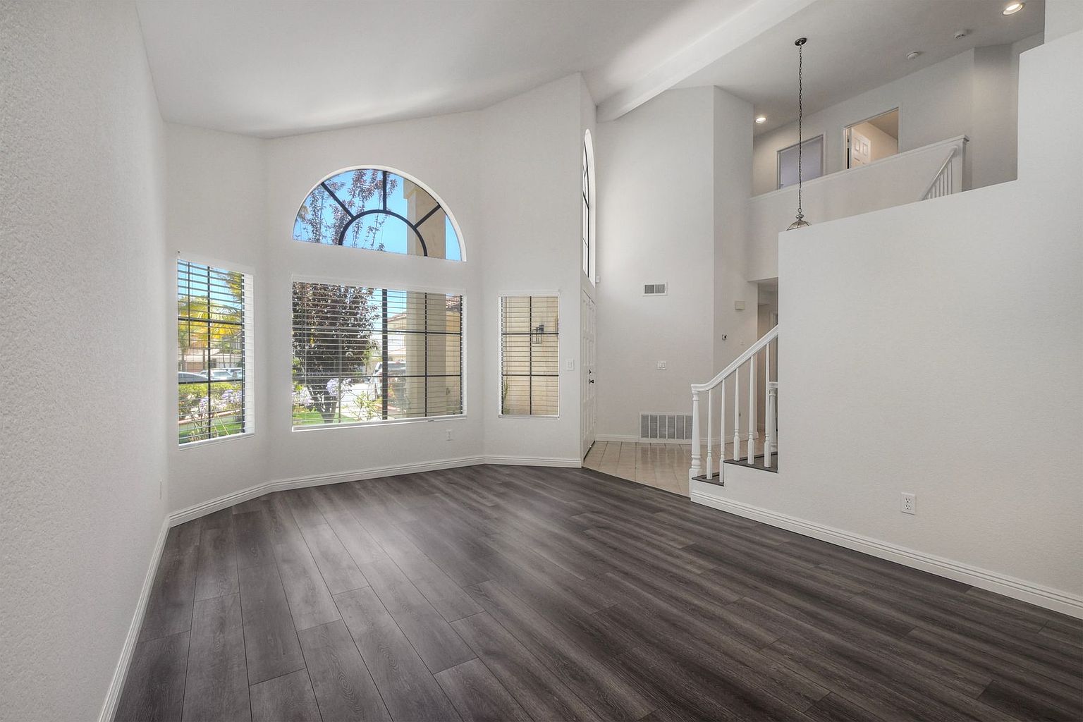 12993 Brome Way photo 4