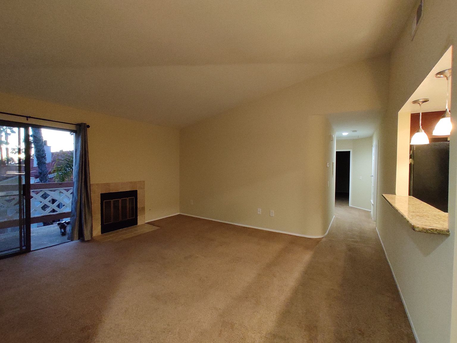 9424 Twin Trails Dr photo 4