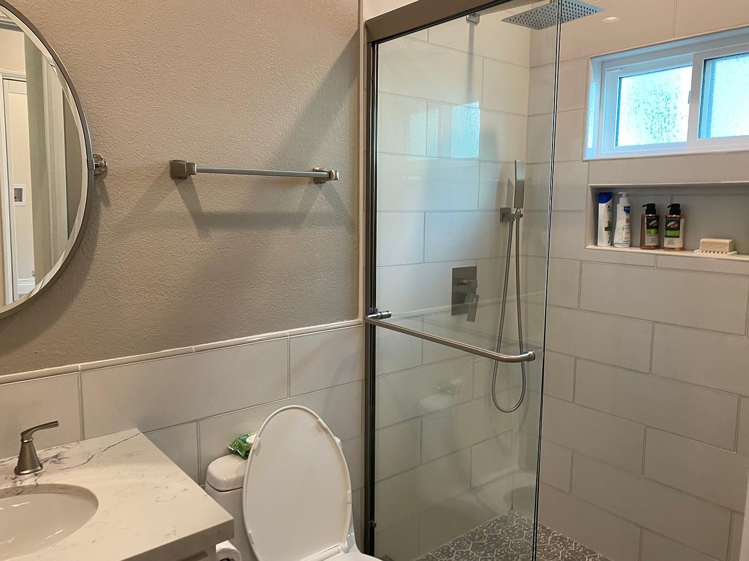 9476-78 Hito Ct photo 5