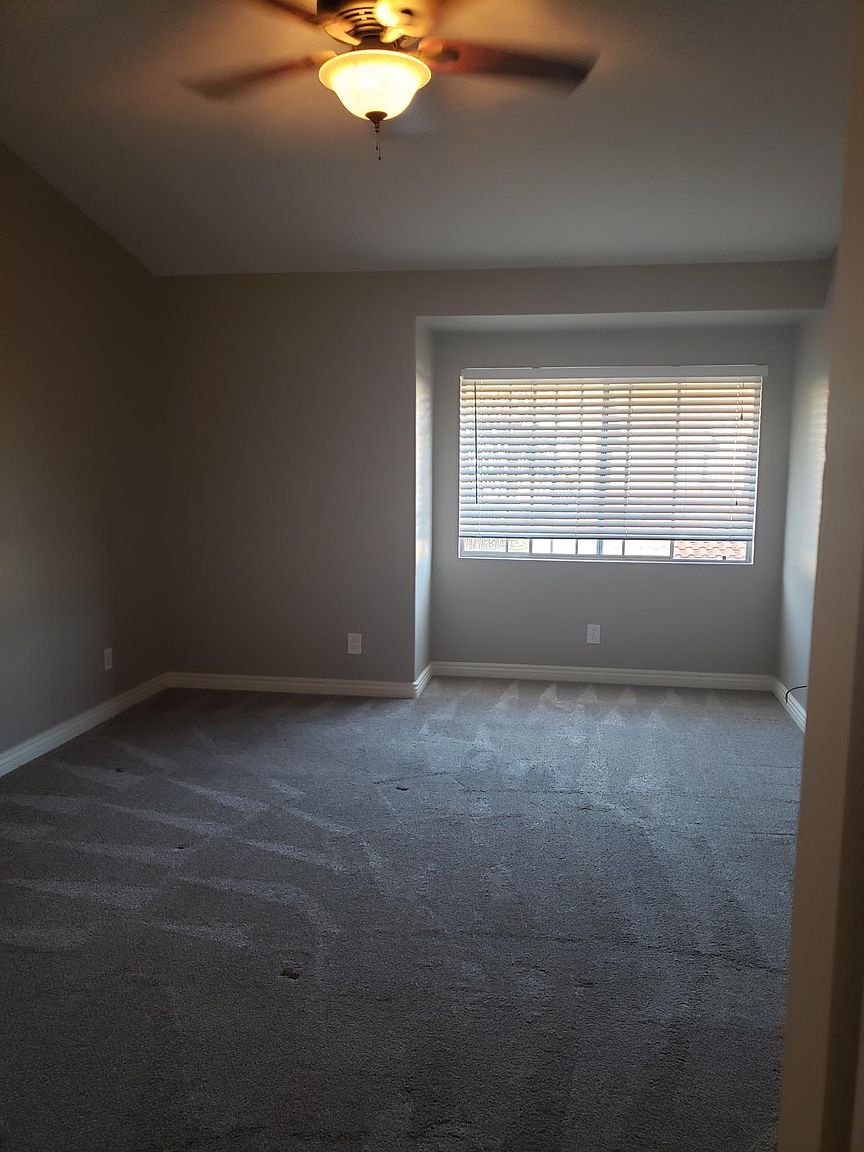 10956 Creekbridge Pl photo 3