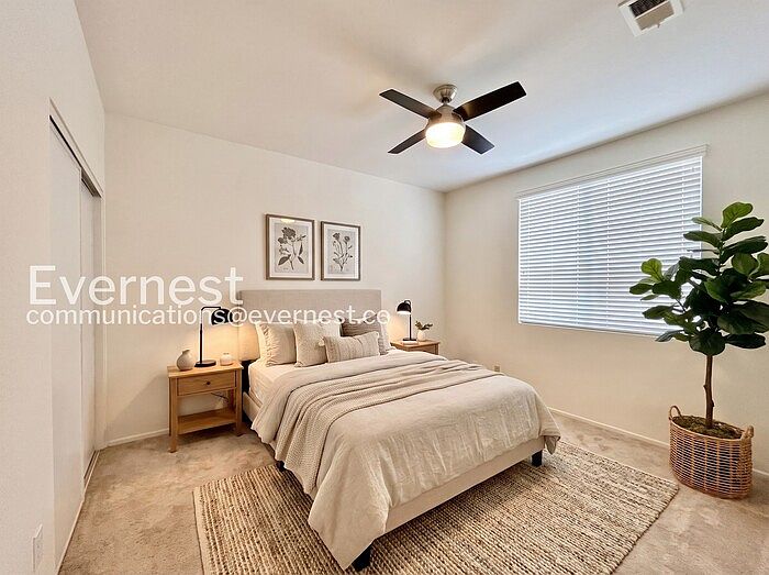 10796 Sabre Hill Dr photo 2