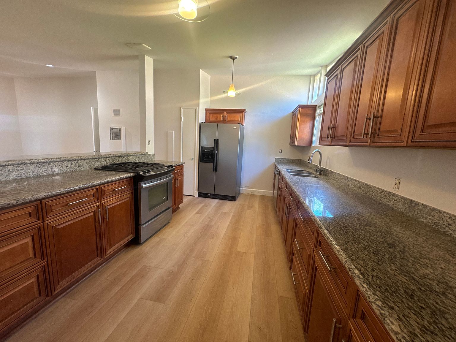 13729 Frame Rd photo 5
