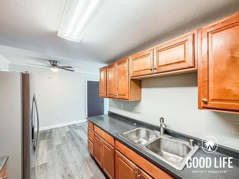12609 Robison Blvd photo 4