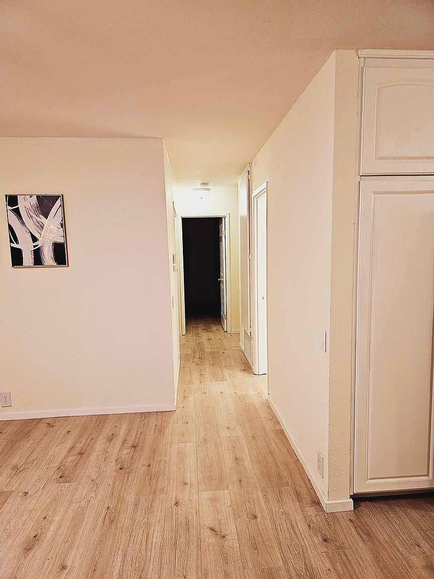 10517 Caminito Baywood photo 5