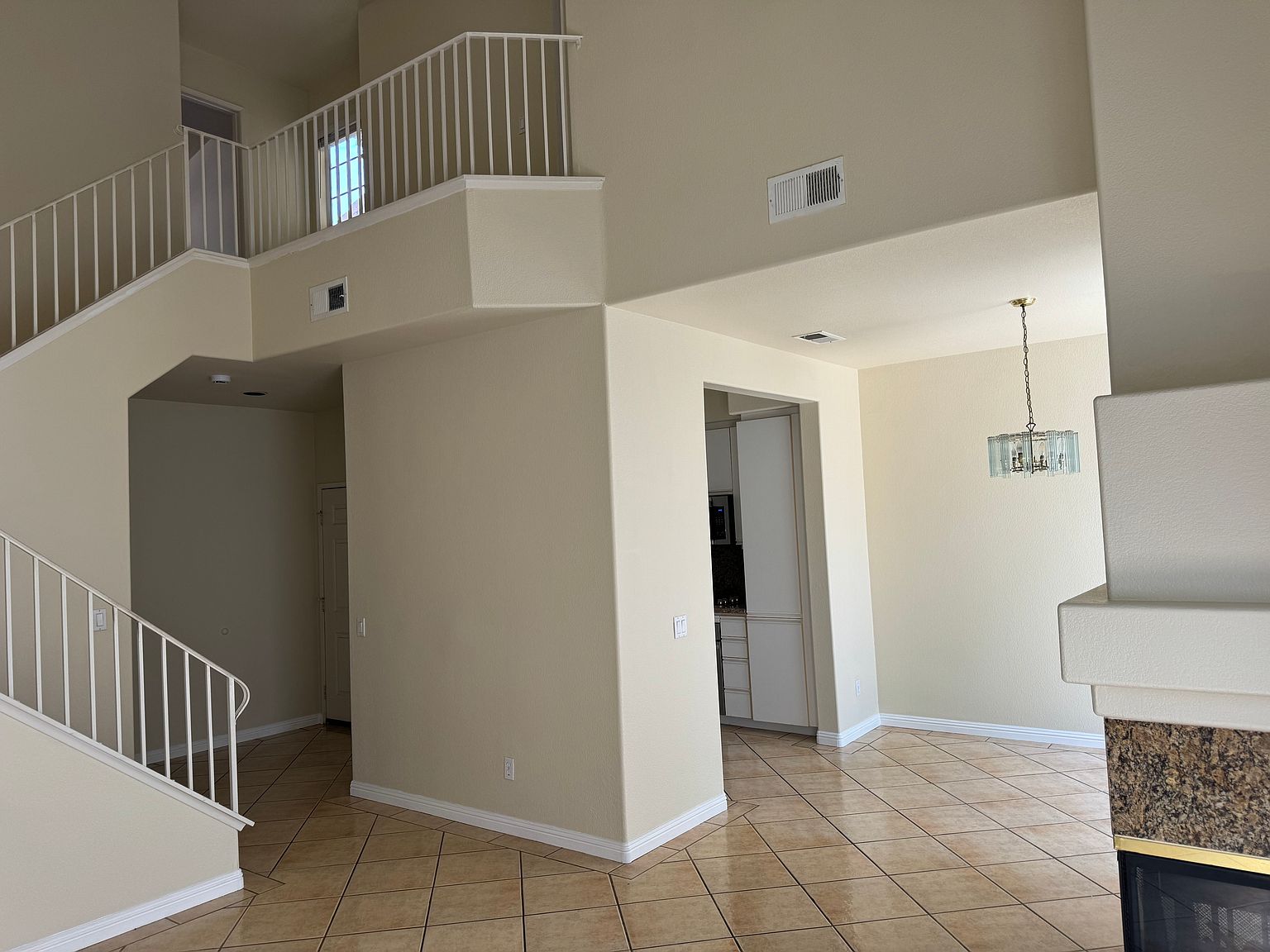 9447 Questa Pointe photo 2