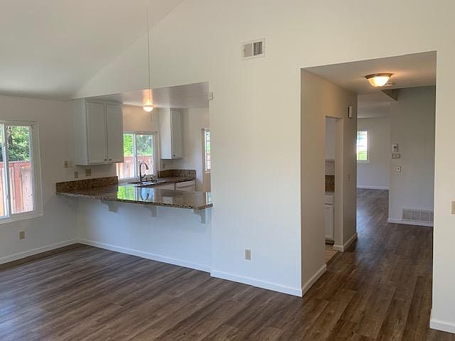 10262 Avenida Magnifica photo 4