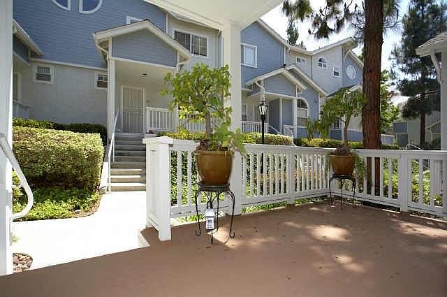 10050 Scripps Vista Way photo 2