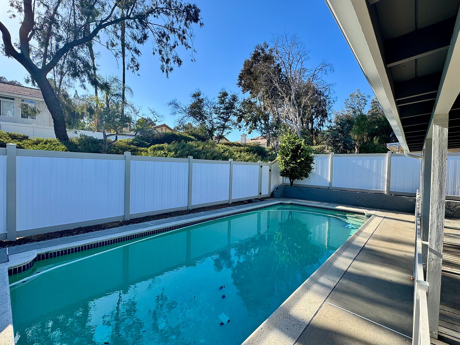 13502 Los Olivos Ave photo 2