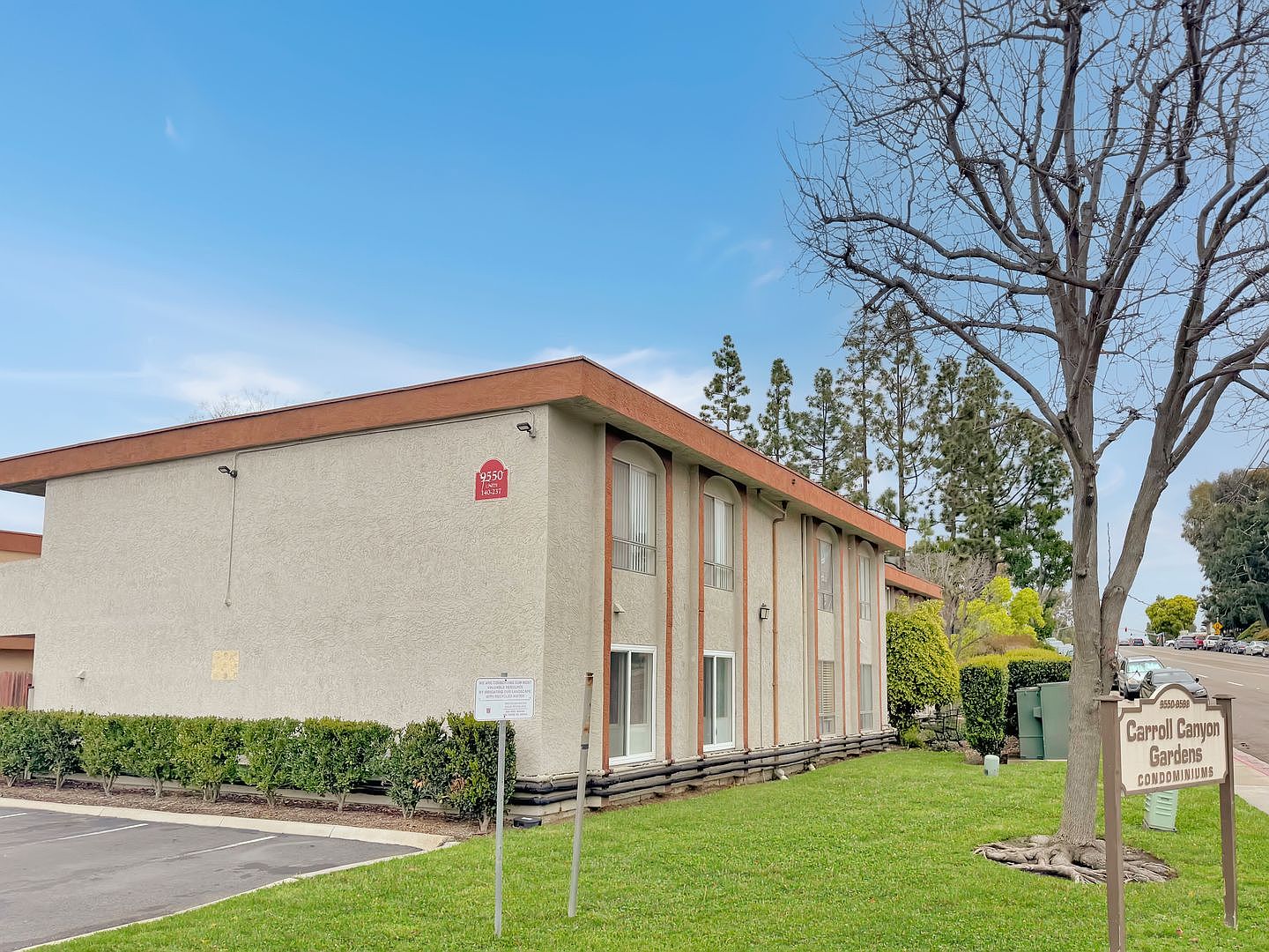 9550 Carroll Canyon Rd