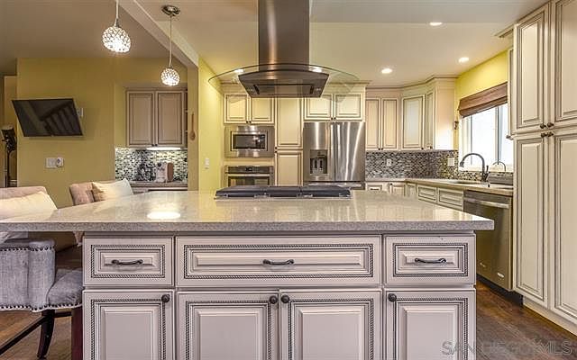 3804 La Jolla Village Dr photo 5