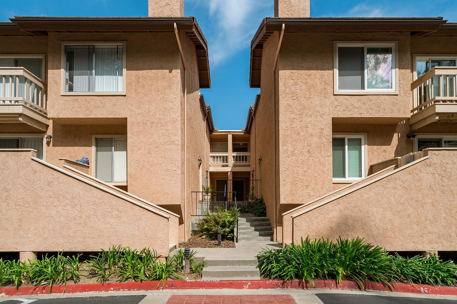 8268 Gilman Dr photo 3