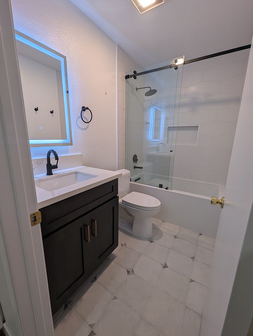 4165 Porte De Merano photo 4