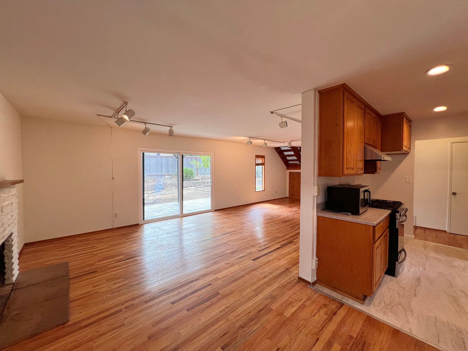 6831 Dennison St photo 5