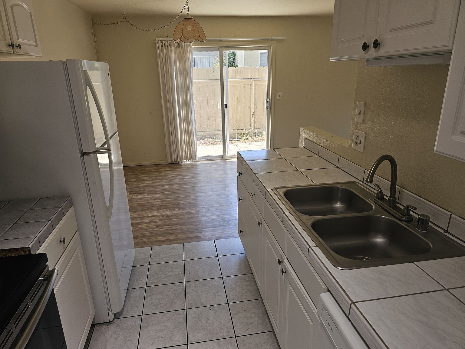 7927 Camino Glorita photo 4