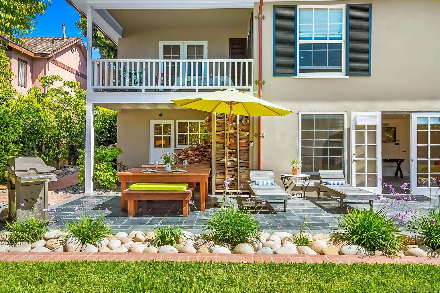 1380 Park Row photo 4