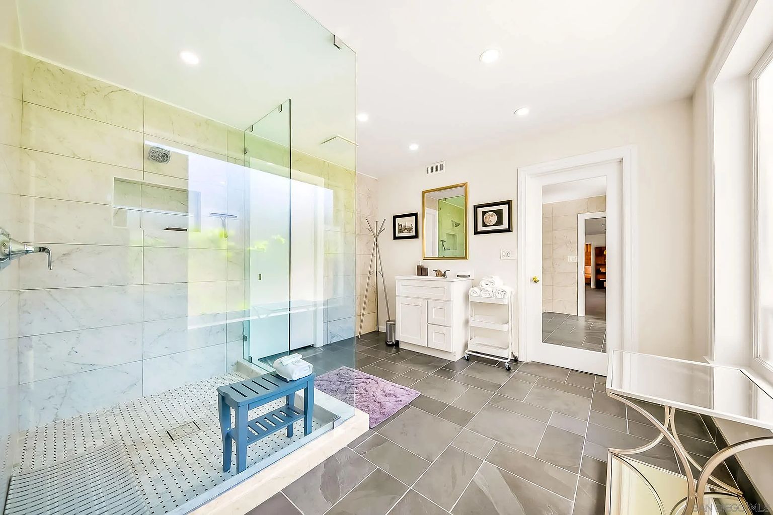 1380 Park Row photo 3