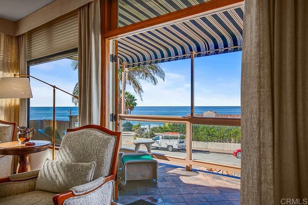 373 Coast Blvd photo 4